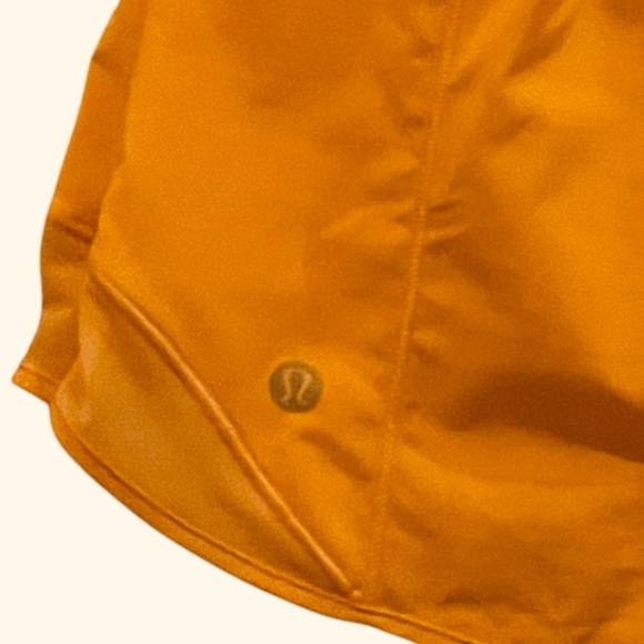 LULULEMON Hotty Hot High Rise Lined 2.5” Short - Picture 12 of 16